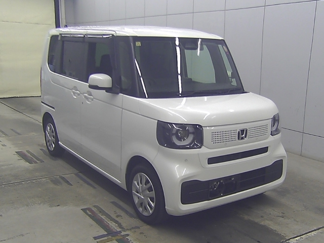Honda N-Box JF5/JF6 спереди